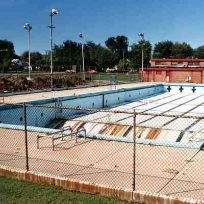 Closed Pool
