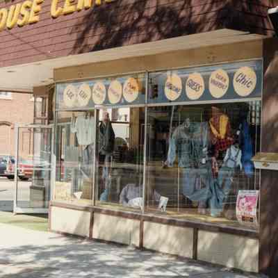 Designer Wearhouse