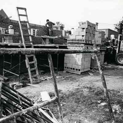 Wayne Bank Addition. September 28, 1970. Eagle photo.
