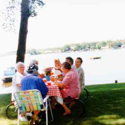 Garden Club Picnic at Betty Dryers Cottage