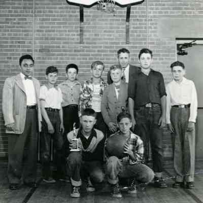 Jackson School 6th grade class