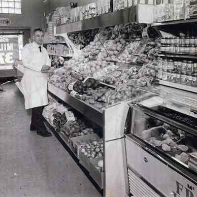 4629 S. Wayne Road - Plagens Market