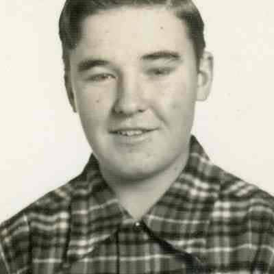Chester Costello