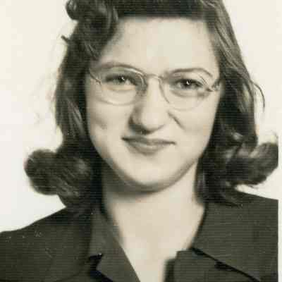Lois DeRusha