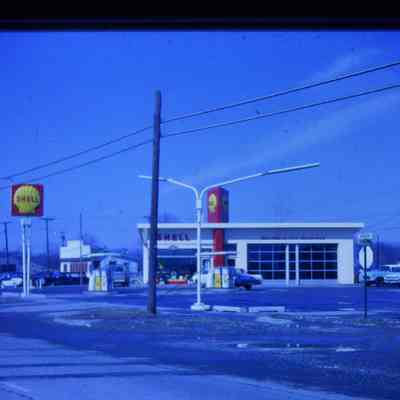 32420 Michigan - Shell Station