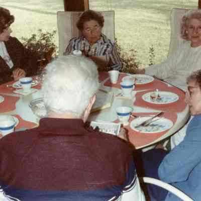 1987 Reunion of the 1933 WHS class at Marcel Dunn's house in Mulberry Florida.