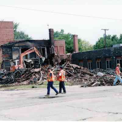 2004