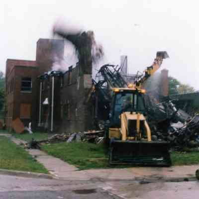 2004