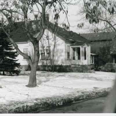 3830 Elizabeth