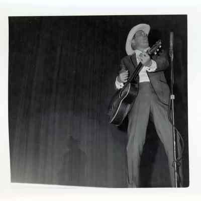 Miss Wayne 1964 MC