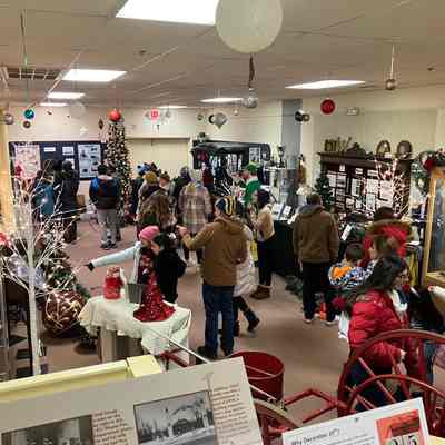 Line to see Santa