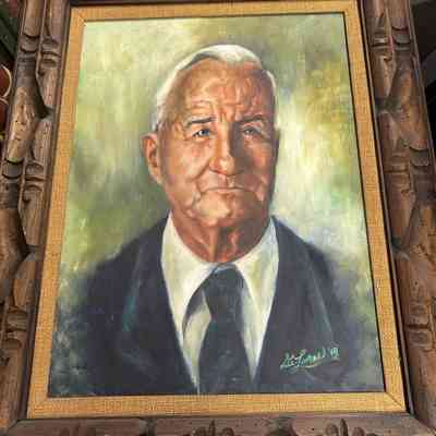 Duncan Millar: Oil painting of Duncan Millar By Delores 
17-1-4x 23 , Frame 26x 32 Inch. 95.18.1