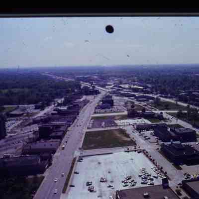 Aerial over WB Michigan Avenue looking SE