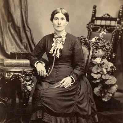 Mary (Cowan) Lamoreux