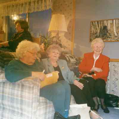 Arche Club April 1997 Meeting