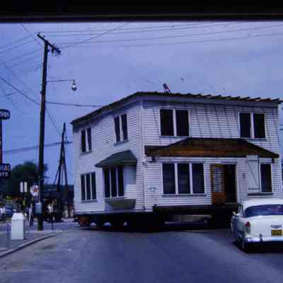 Turning left at Glenwood road. Northside hardware at left.