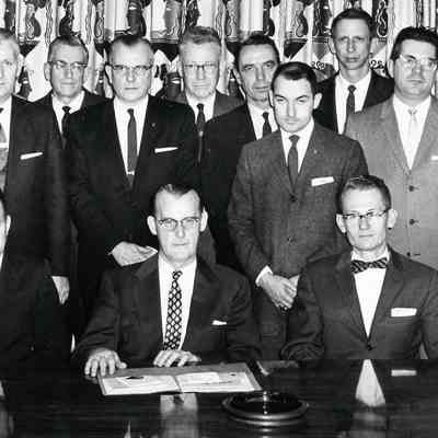 Ford Motor Co Executives