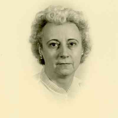 Mrs. Karzina, an Arche' Club Member.