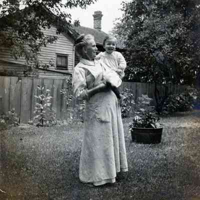 Annie Martin and George Harold Stevens on July 2, 1914.