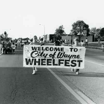 Wheelfest Parade, 1992. Wayne road at Ash looking North