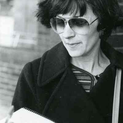 Gail Favors