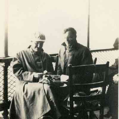Lois and Ventry Hisey on their honeymoon in 1916 to Niagara Falls.