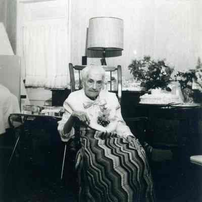 Estelle Bunting at her 100th Birthday on March 9, 1964.