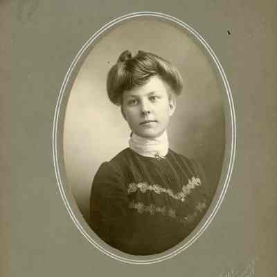 Oneada Carmicael, who Died on March 1904 in Romulus.