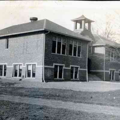 Lyons, MI., School, Sept 1914-June 1917