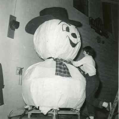 Patti Bingel making snowman for 'Winter Fantasy' for Jan. 30, 1954.