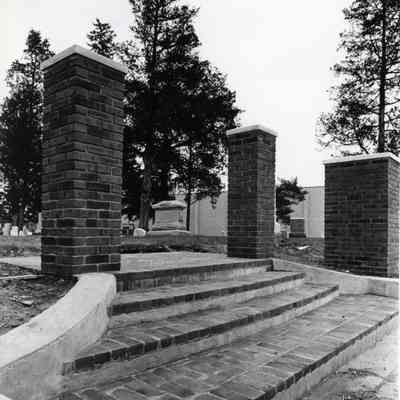 Old Wayne Cemetery