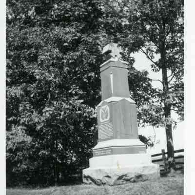 Gettysburg Statues in October 1961 taken by William Chambers