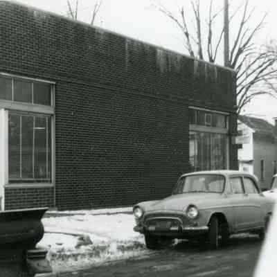 S side Norris between Monroe and Newberry