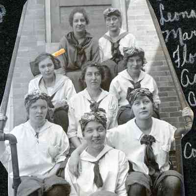 Lyons High School Basketball 1915-1916