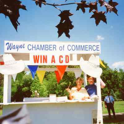 Chamber booth