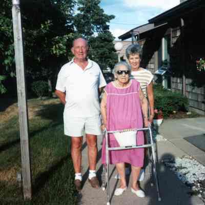 George and Henryetta Raymo with Elsie Raymo on July 8, 1991. The day before Elsie went to the nursing home.