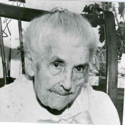 Estelle Bunting at her 100th Birthday on March 9, 1964.