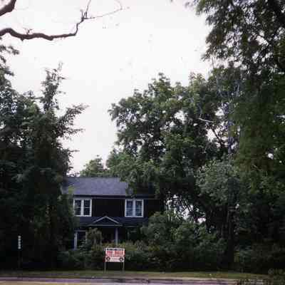 Warner House overgrown and For Sale after Floys death