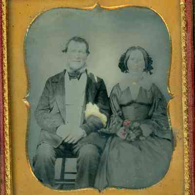 James Duane Norris and wife, Great Grandparents of Fannie Raymo.