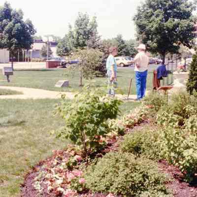 Garden Club Wayne Museum Planting
