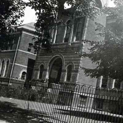 Wallington School in June of 1915.