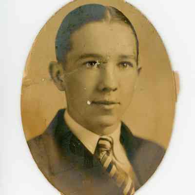 Tom 1928