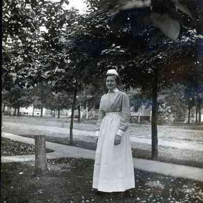 Olive Mudge on June 28, 1912.