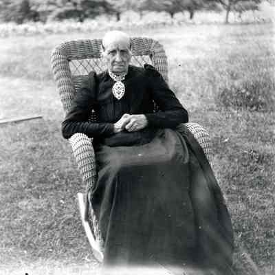 Olive Patton Warner