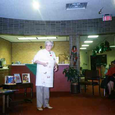 Dinghey Sharp, a storyteller at the Arche' Club's Dec. meeting on 12/10/1996.