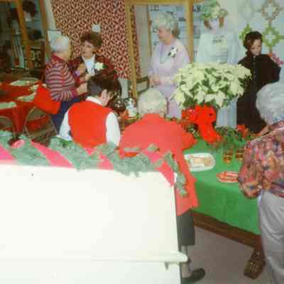 Garden Club Holiday Event