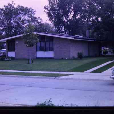 1962. 4801 Walker