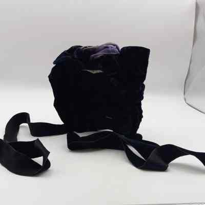 Black Velvet Bonnet