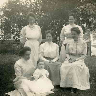 Top L to R: Salome, Florence and Ethel. Bottom L to R: Dena, John and Cora.