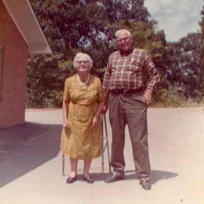 Mallie and Henry Wells